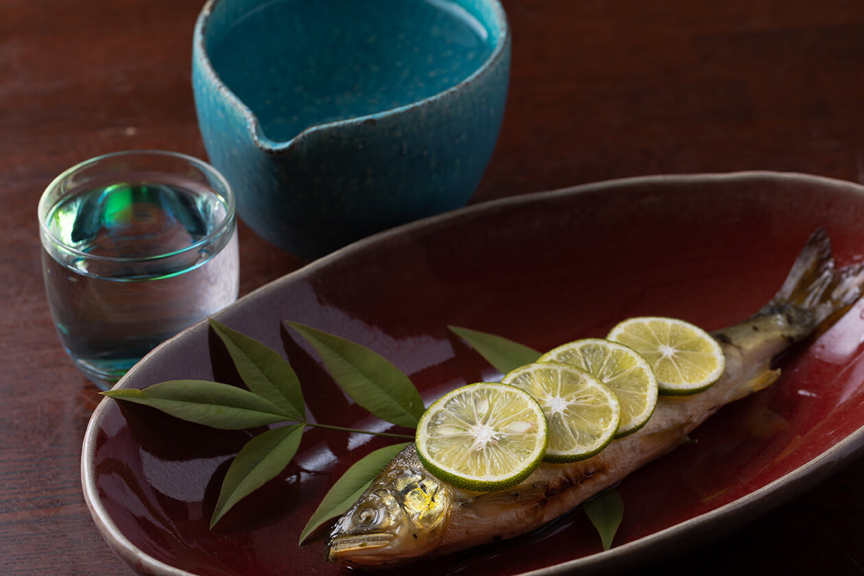 瀬戸内の恵みを、自由な感性で一皿に。